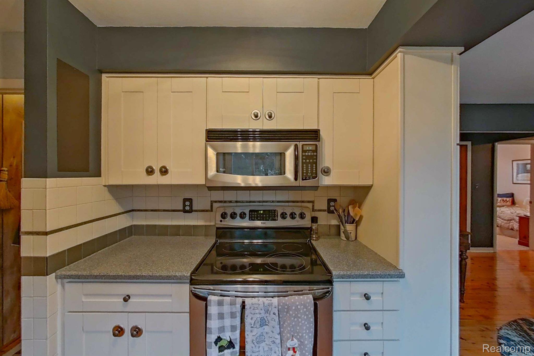 4920 Milett Road Fowlerville, MI 48836 - Photo 30 of 47 Gallery Image 30