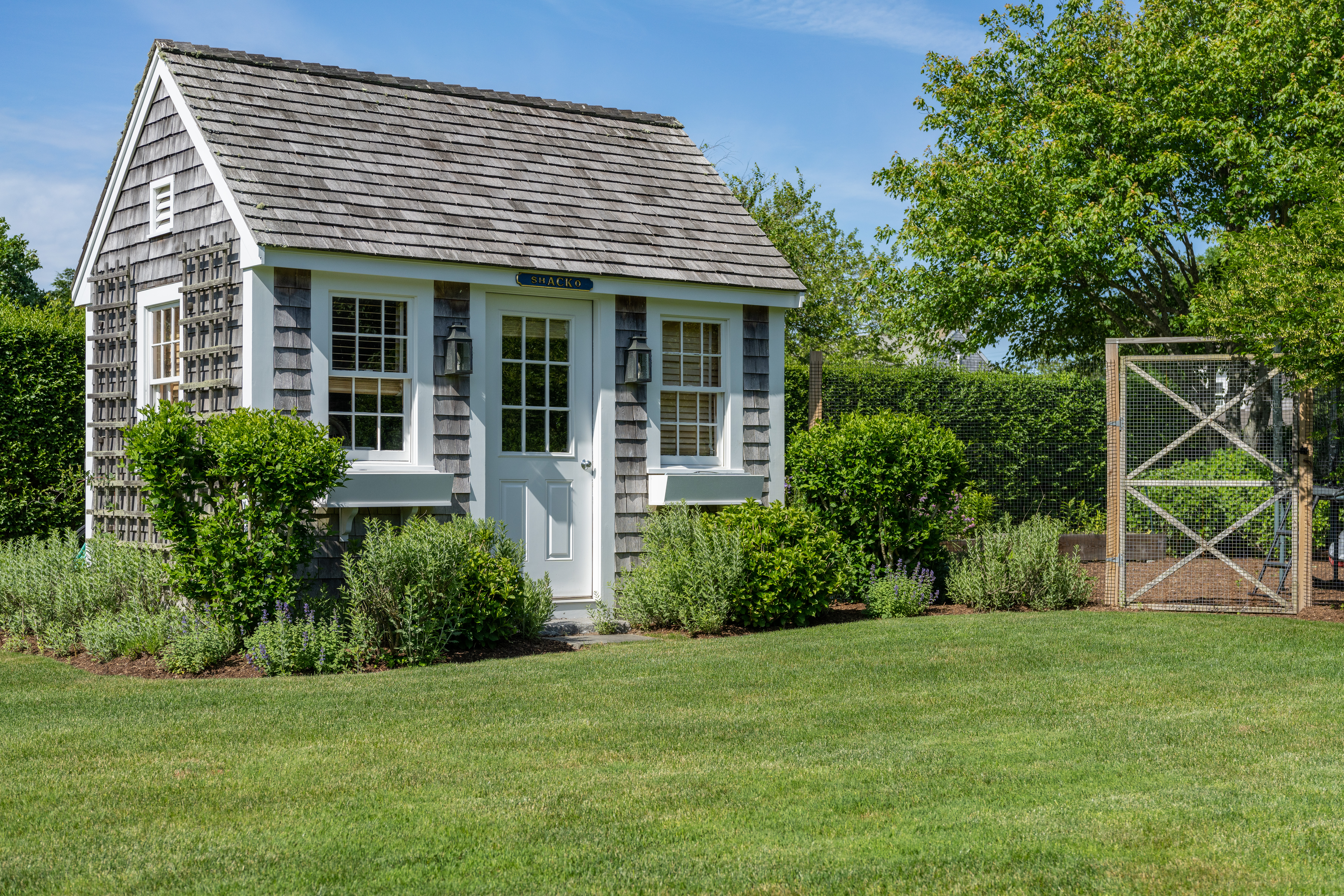 6 Ackermuck Road Nantucket, MA 02554 - Photo 4 of 40 Gallery Image 4