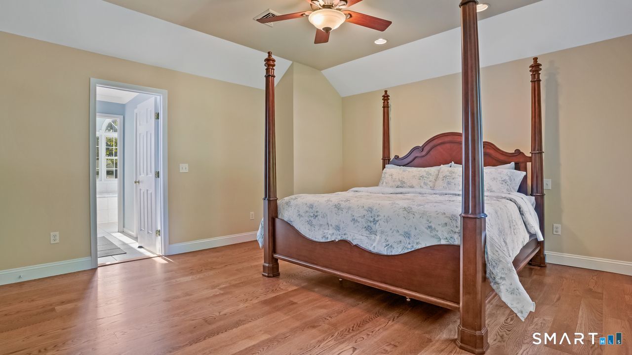 32 Pine Tree Hill Road Newtown, CT 06470 - Photo 23 of 37 Tray Ceiling, Nicely Sized