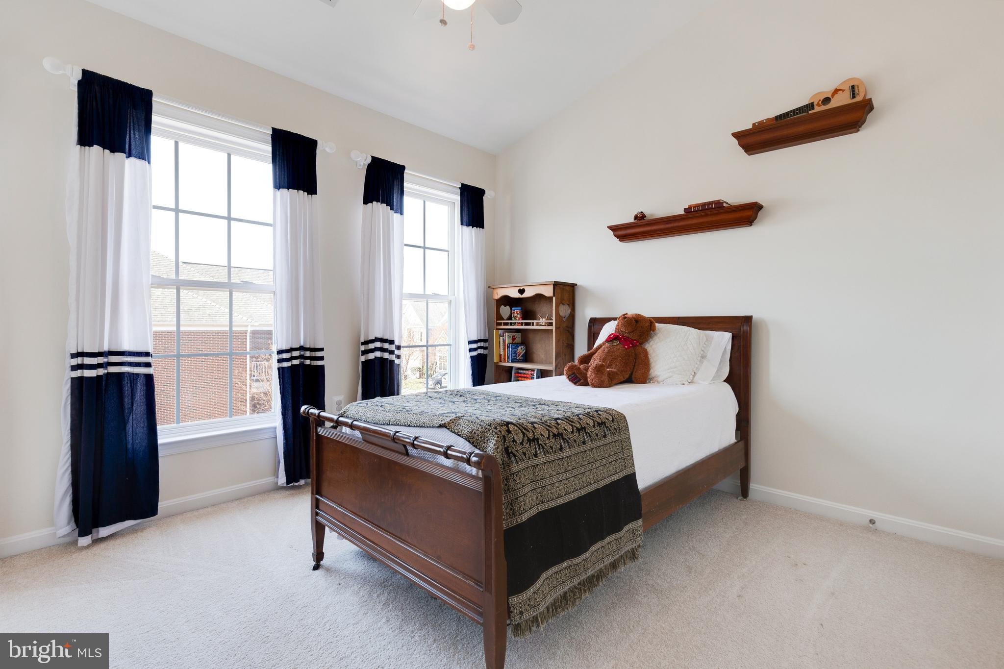 13034 Greg Roy Lane Herndon, VA 20171 - Photo 30 of 38