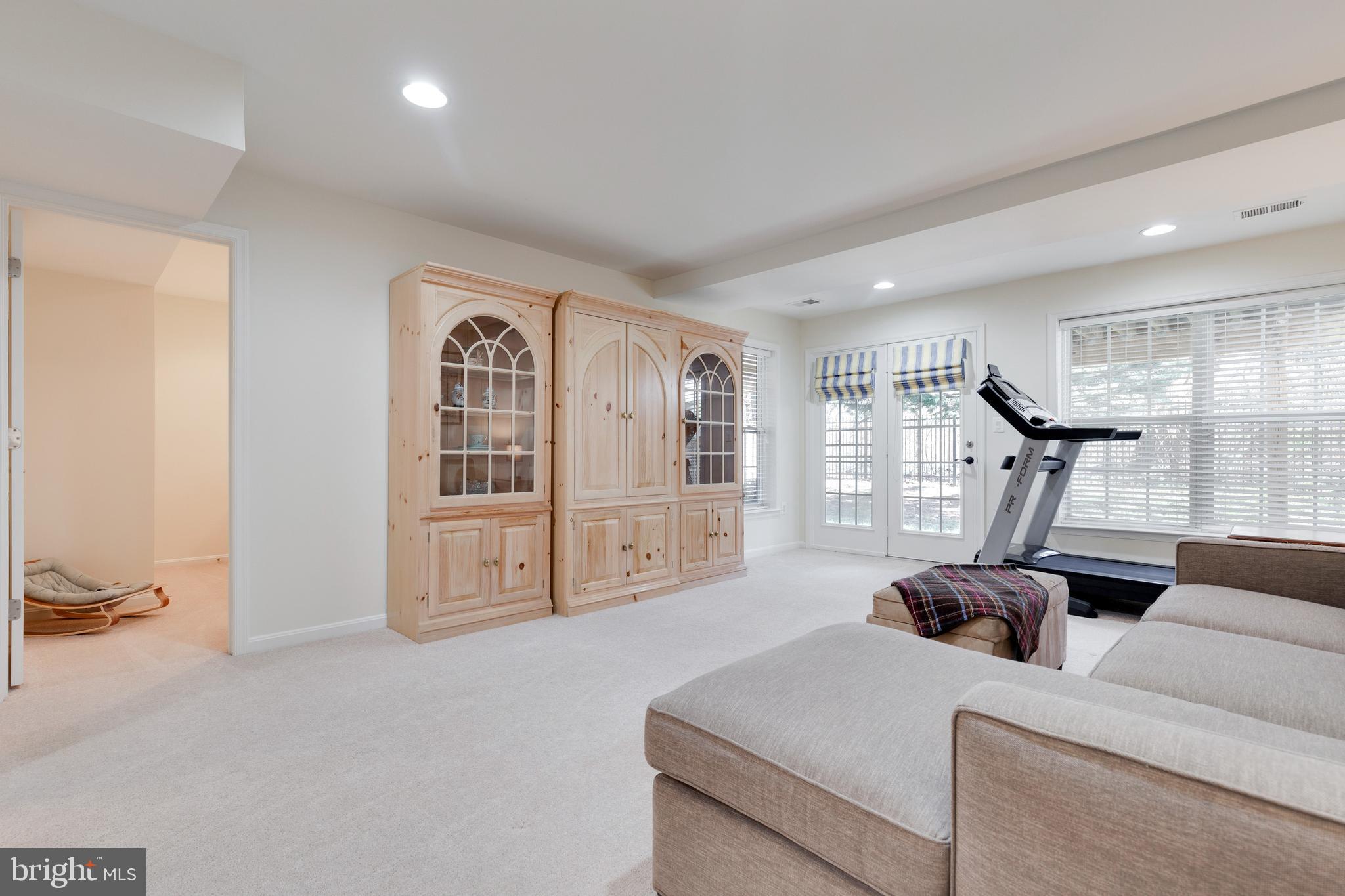 13034 Greg Roy Lane Herndon, VA 20171 - Photo 37 of 38