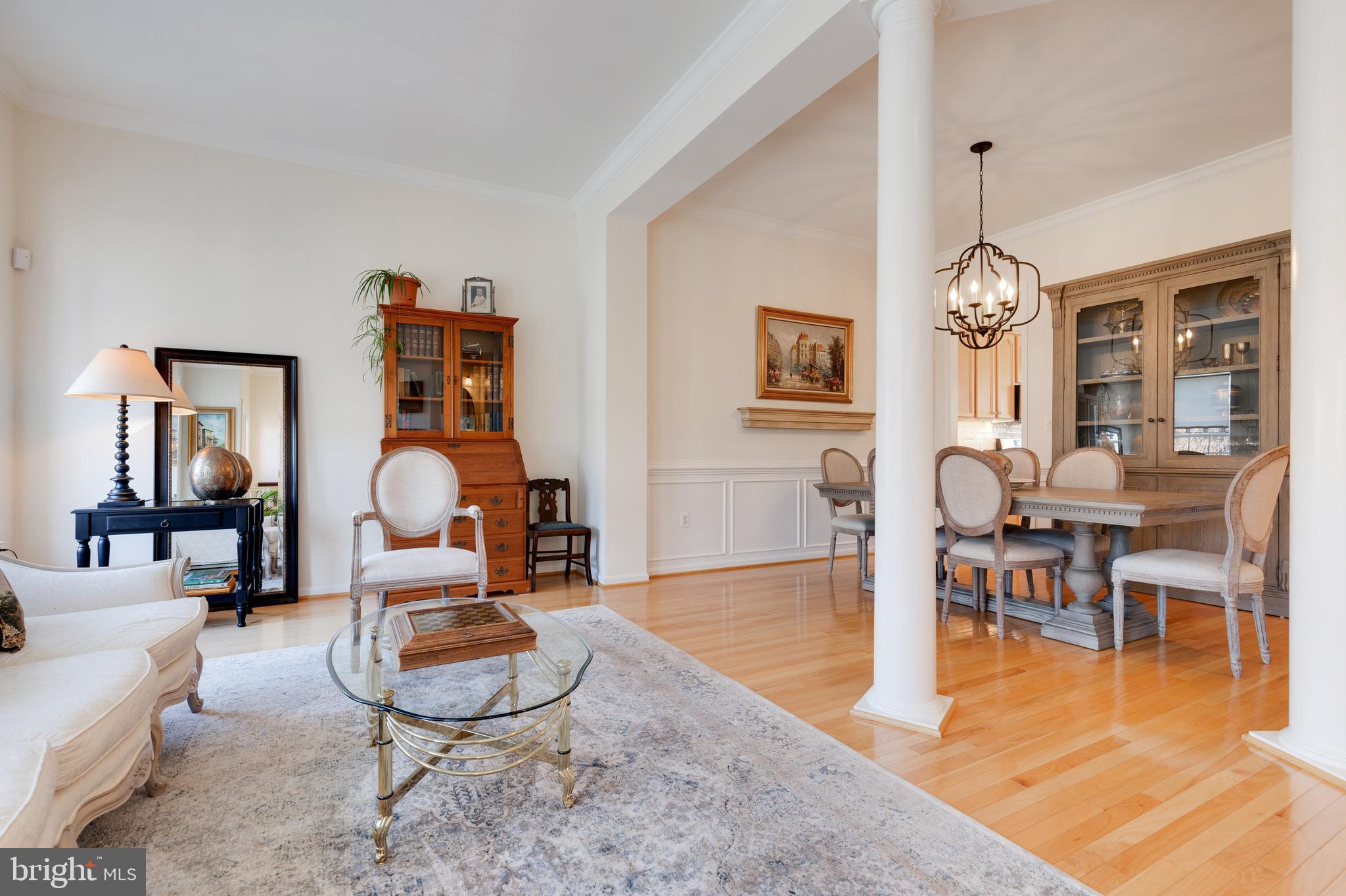 13034 Greg Roy Lane Herndon, VA 20171 - Photo 6 of 38