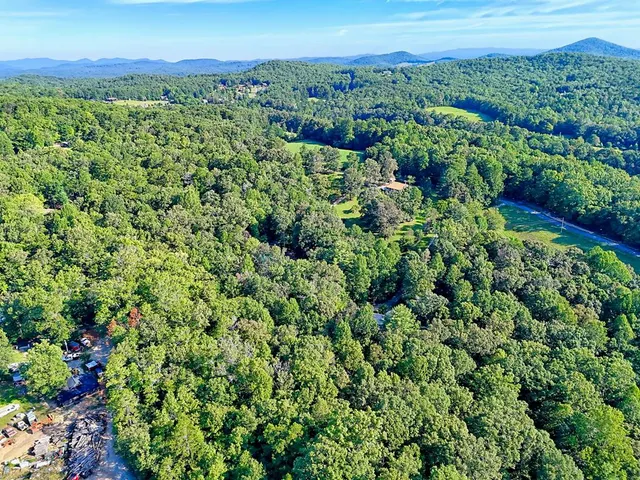 $760,000 | 127 Hard Rock Hill, Blairsville, GA 30512