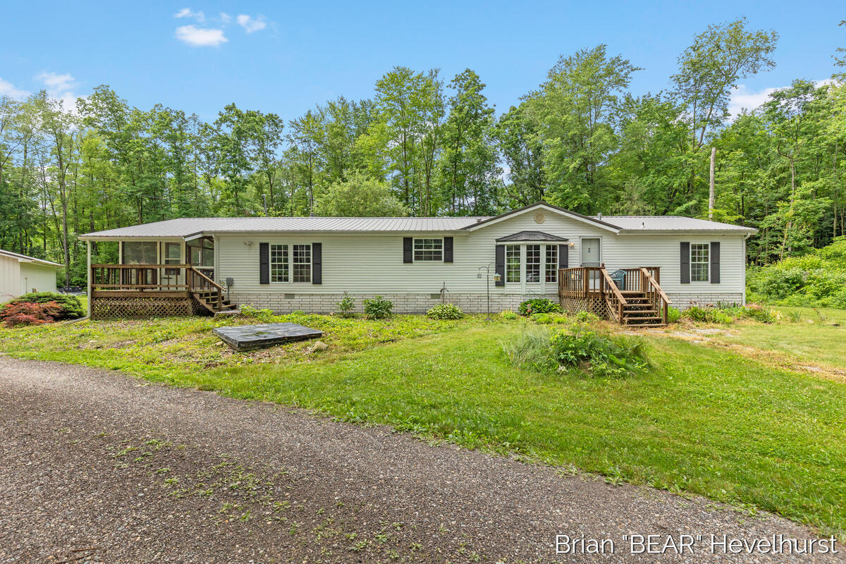 3511 Engle Road Middleville, MI 49333 - Photo 2 of 39 3511-Engle_001