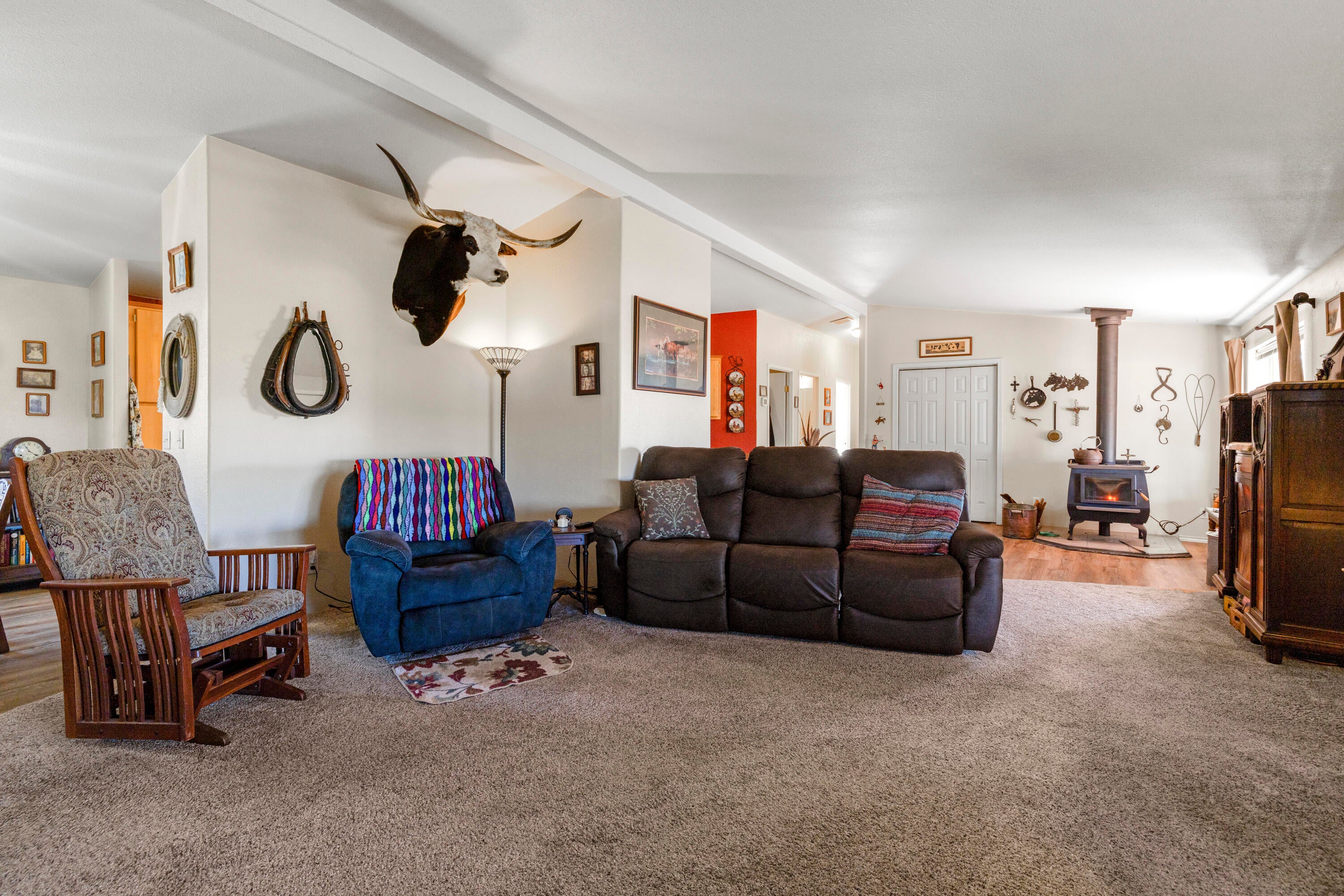 5415 Haskins Road Bonanza, OR 97623 - Photo 40 of 96 Living Area