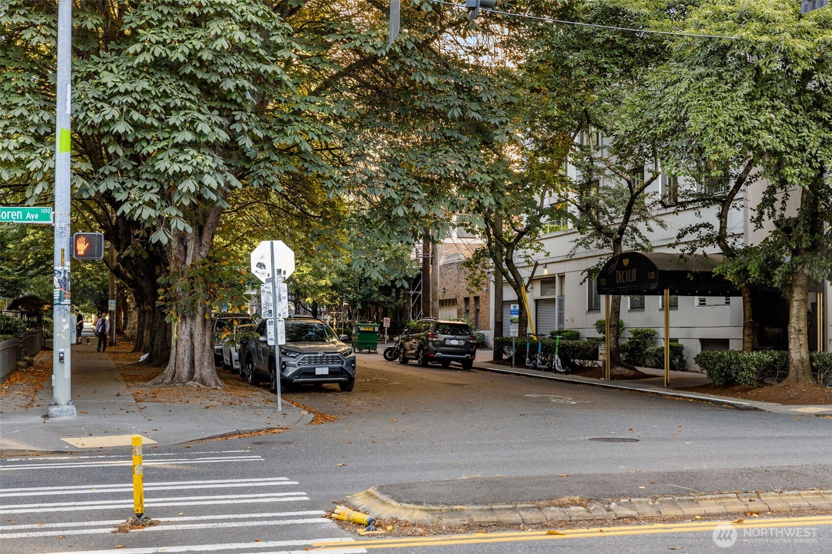 1105 Spring Street, Unit 1309 Seattle, WA 98104 - Photo 12 of 14