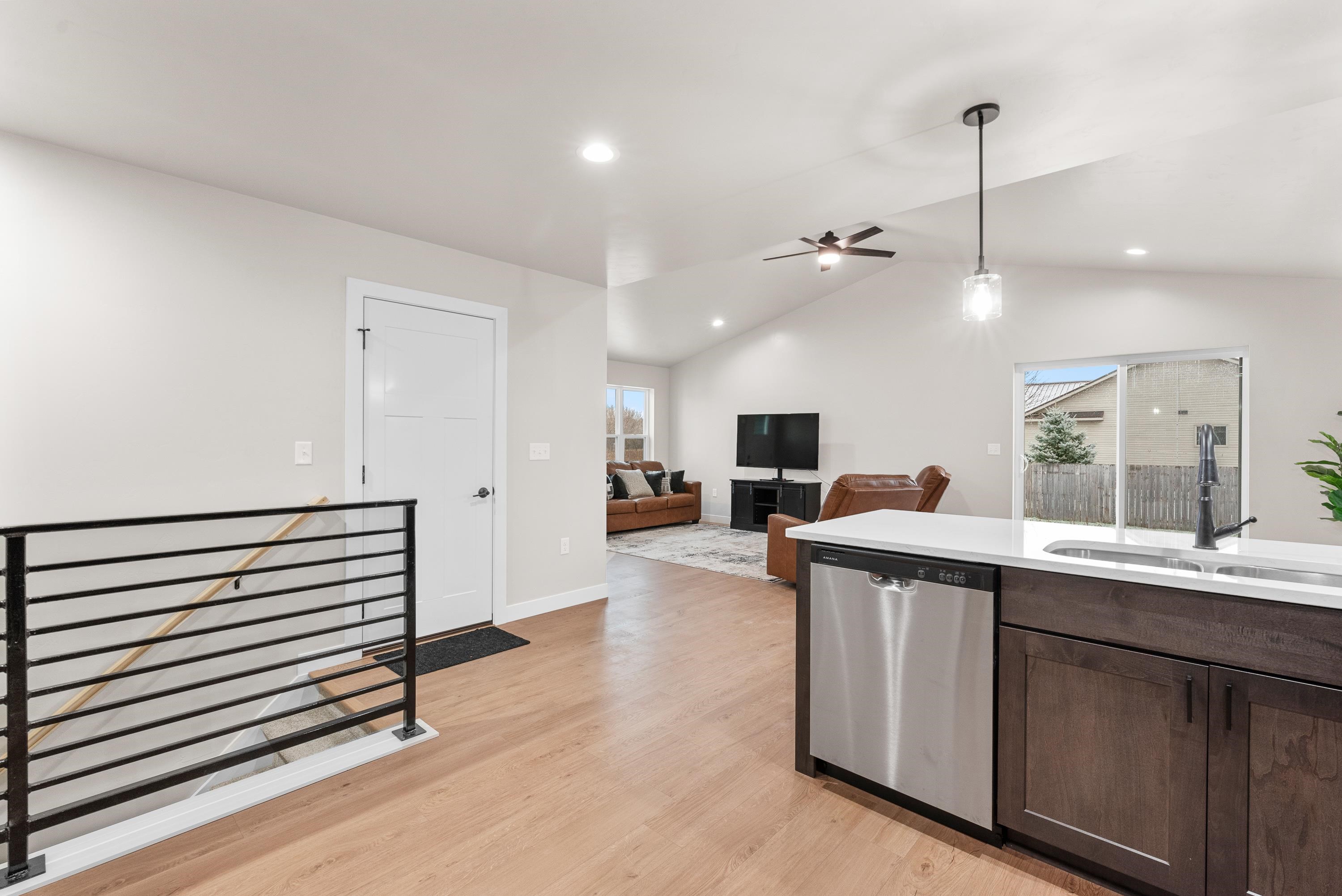 W3270 County Road West Malone, WI 53049 - Photo 10 of 28