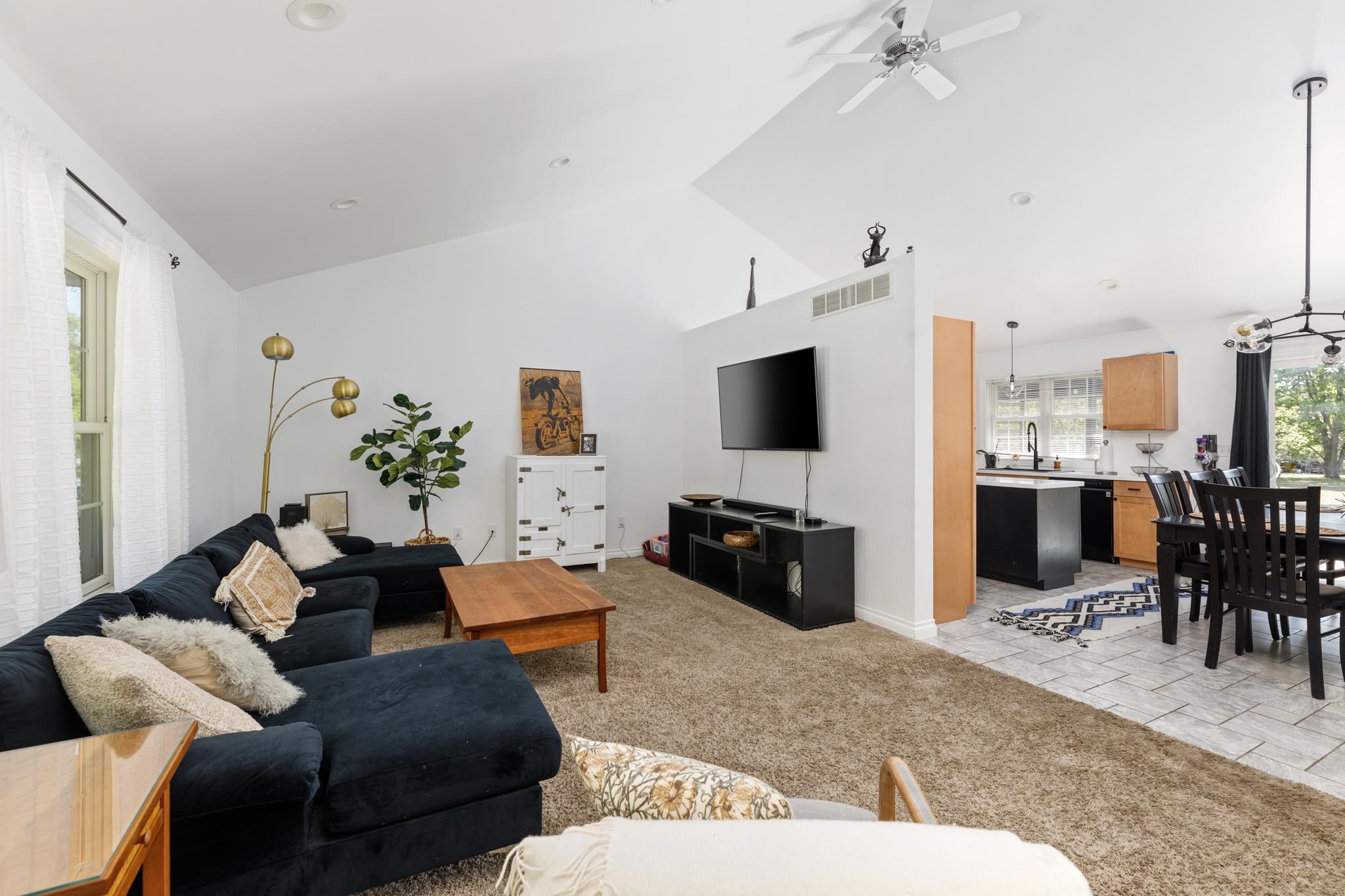 5189 Goodrick Road Traverse City, MI 49684 - Photo 8 of 60 1911628-7.JPG