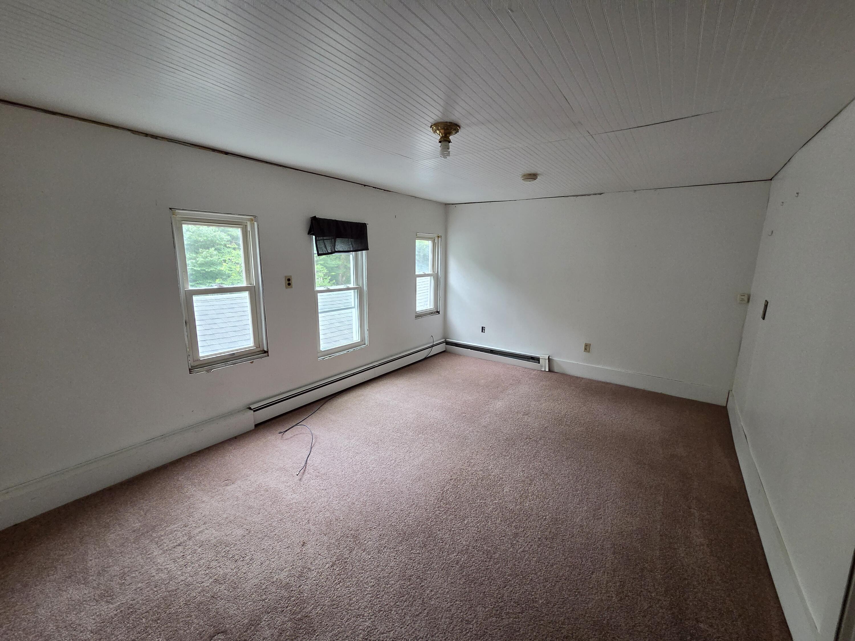 10800 Whittaker Road Milan, MI 48160 - Photo 25 of 37 20260922_154106