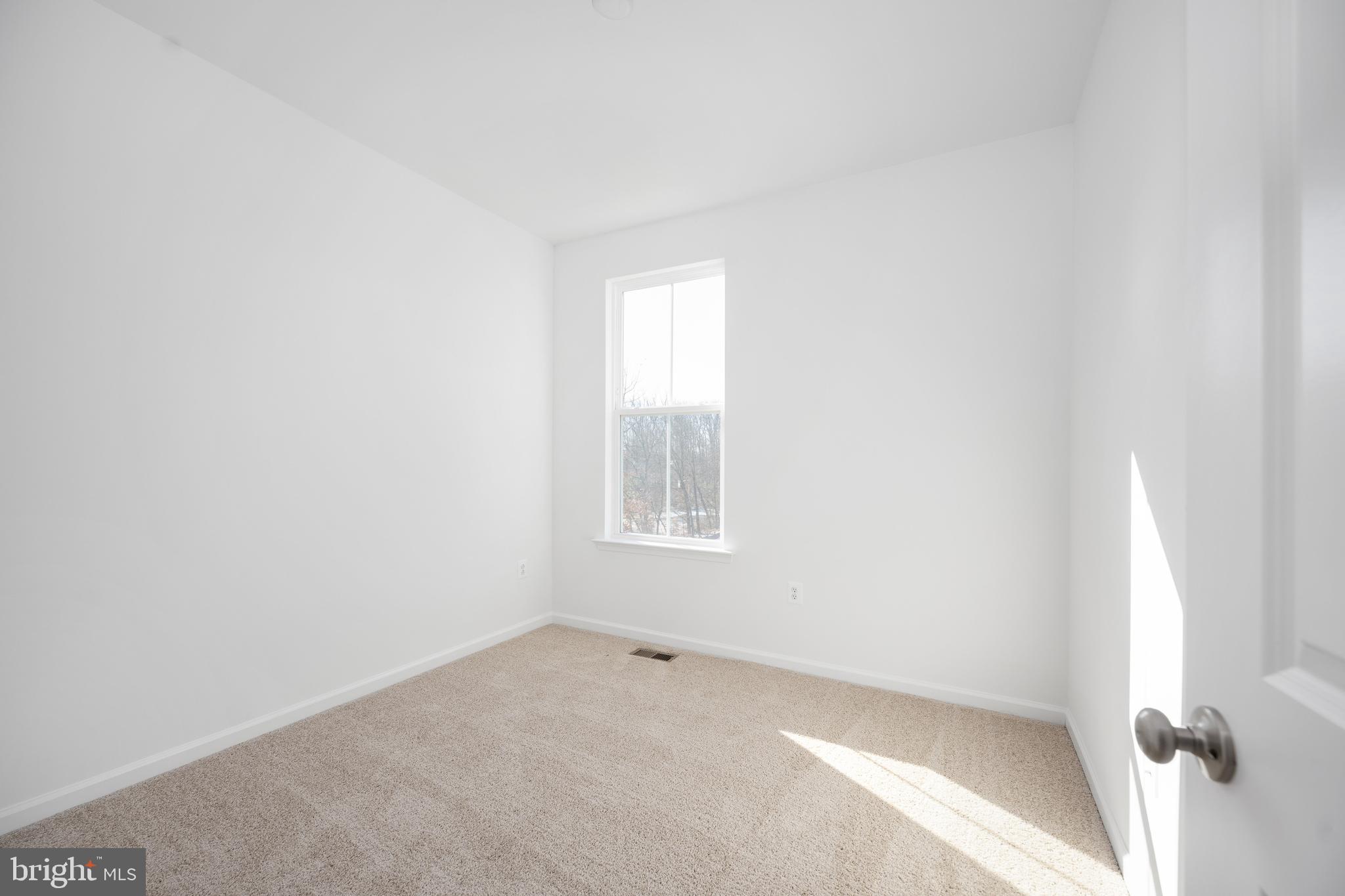 10165 Queens Way Manassas, VA 20110 - Photo 18 of 27 Bedroom 2 - Color Package Varies