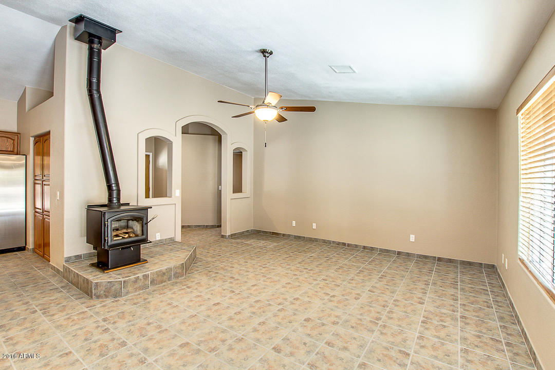 2430 West Tanya Road Phoenix, AZ 85086 - Photo 9 of 54 09-tanya