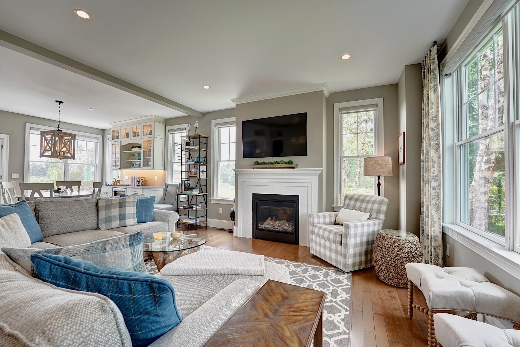16 Maple Road, Unit 1 North Hampton, NH 03862 - Photo 3 of 24