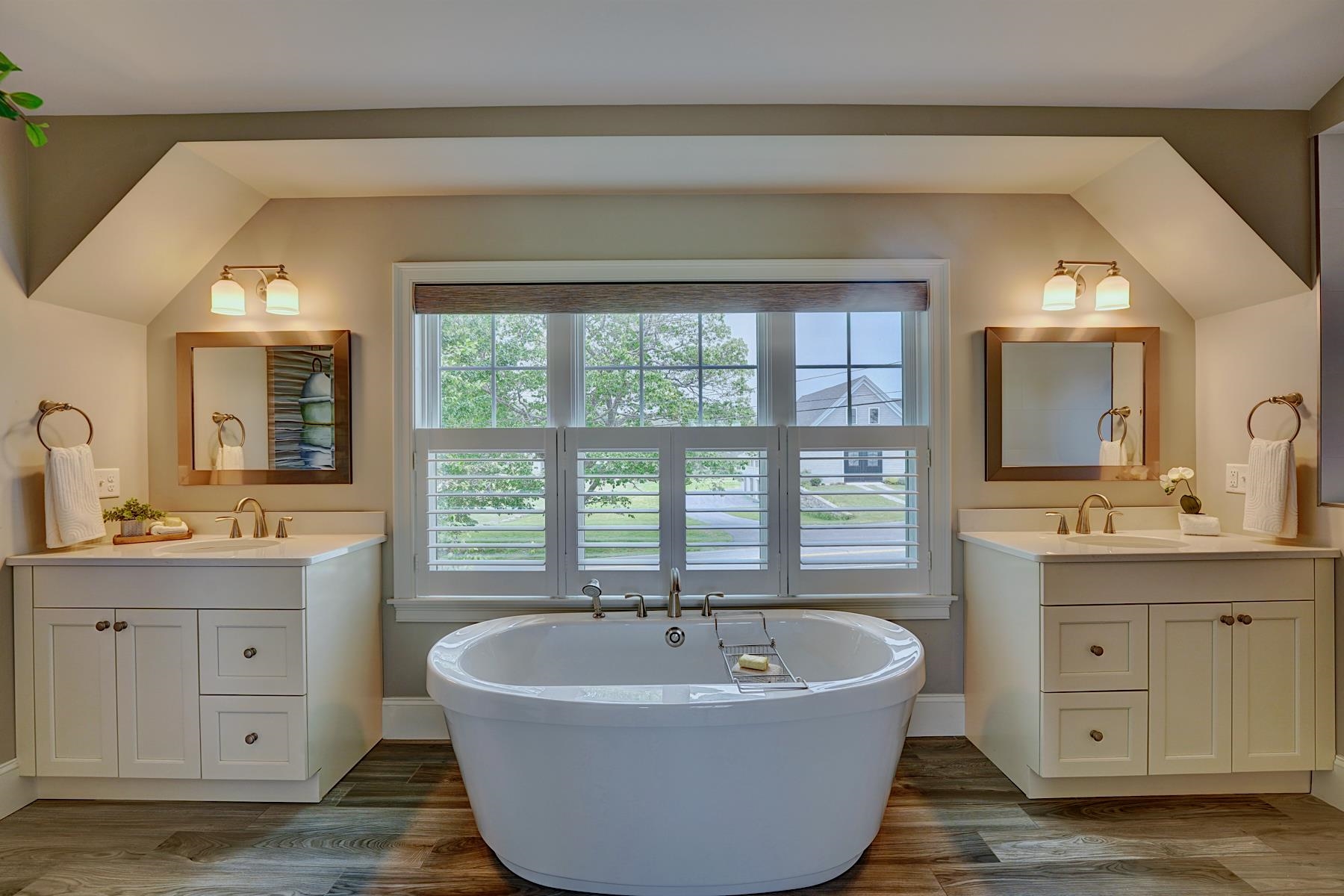 16 Maple Road, Unit 1 North Hampton, NH 03862 - Photo 10 of 24