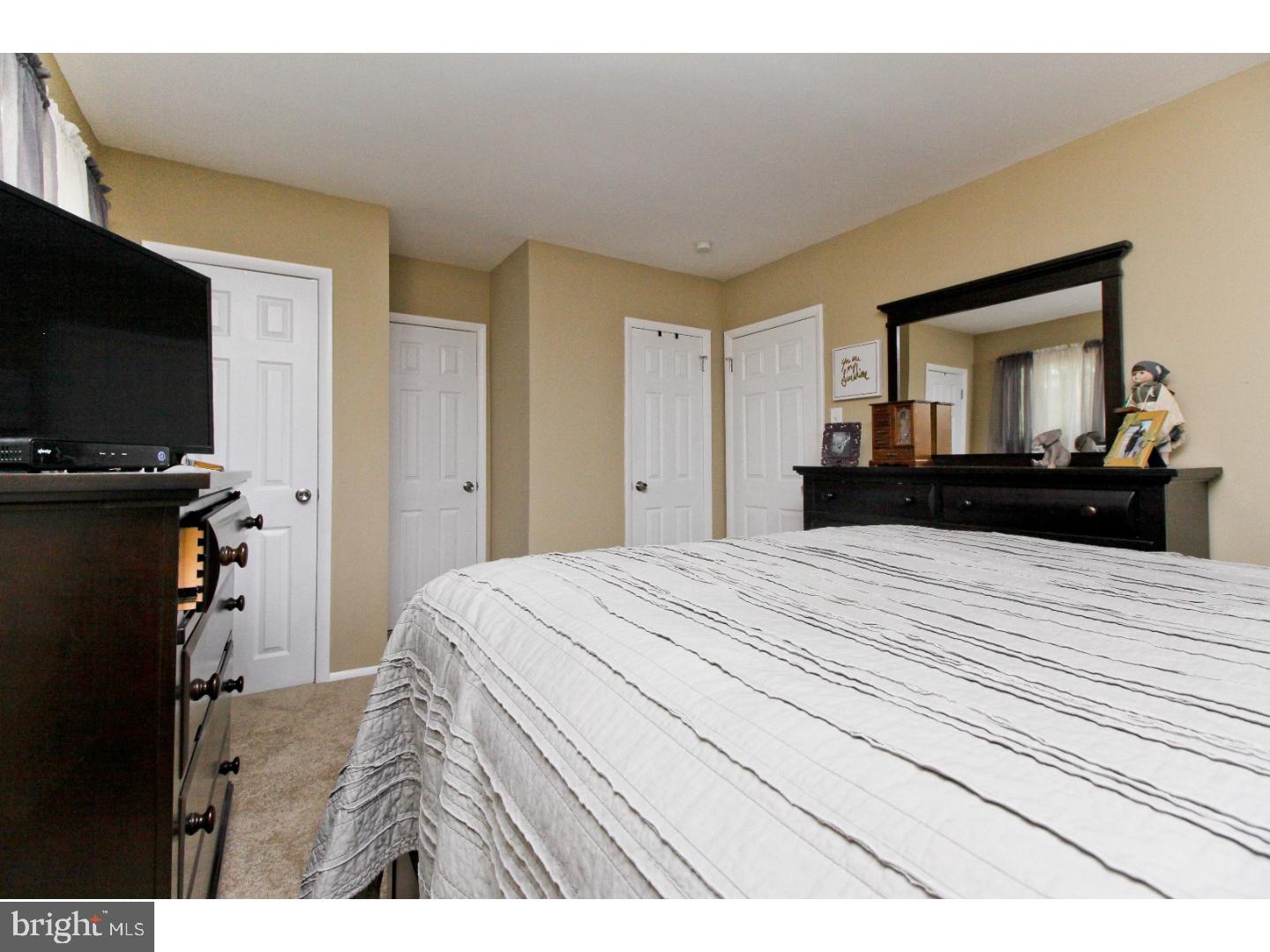 96 Haines Mill Road Delran, NJ 08075 - Photo 16 of 25 Bedroom - Main