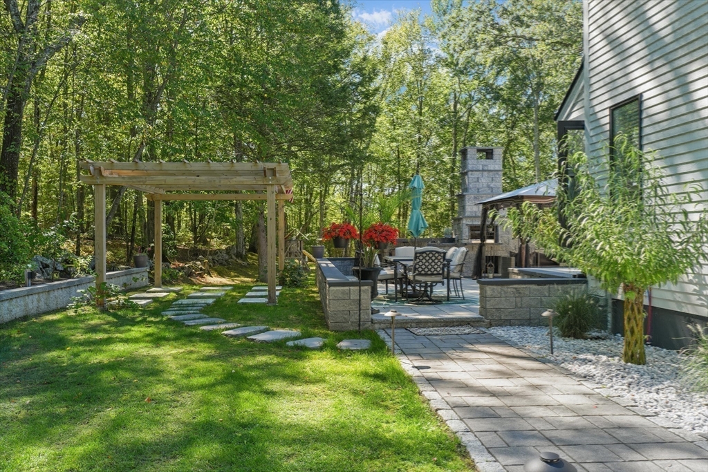 169 Scotland Road Newbury, MA 01951 - Photo 10 of 42