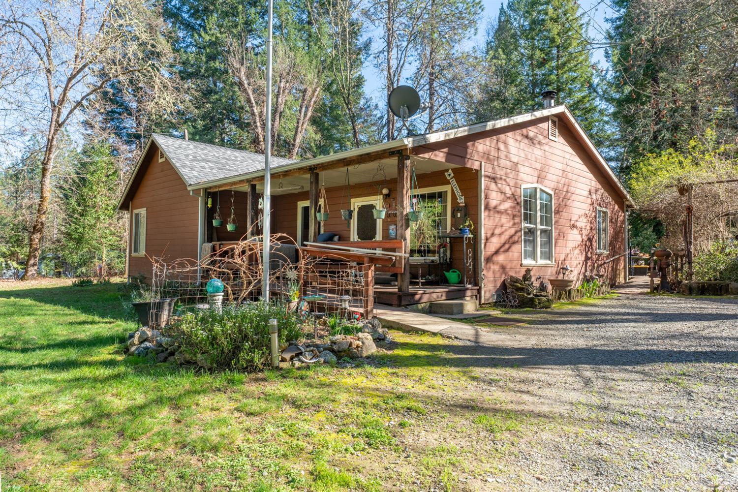801 Bauer Road Laytonville, CA 95454 - Photo 2 of 17