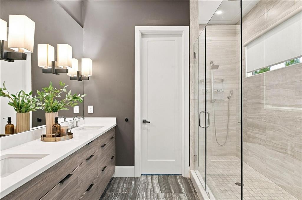 522 Boulevard Place Northeast, Unit 2 Atlanta, GA 30308 - Photo 32 of 50 Gallery Image 32