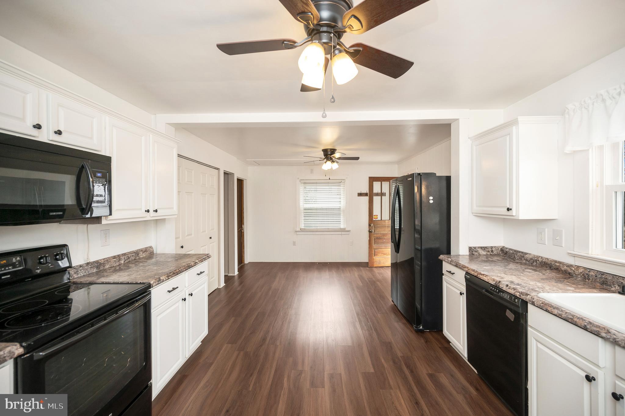 4617 Harrison Road Fredericksburg, VA 22408 - Photo 5 of 35 Gallery Image 5