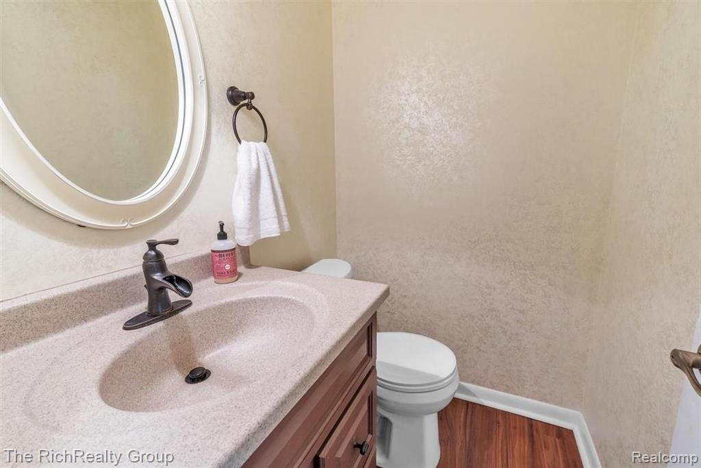 1701 Walnut Ridge Circle Canton, MI 48187 - Photo 18 of 32 Gallery Image 18
