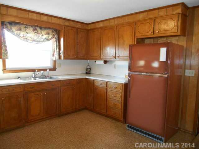 3477 Crouse School Road Crouse, NC 28033 - Photo 10 of 16