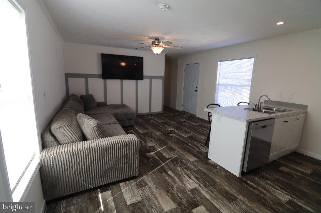 5016 Old Timber Road Stroudsburg, PA 18360 - Photo 5 of 34