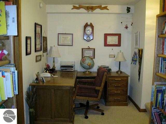 886 East Blanchard Road Shepherd, MI 48883 - Photo 42 of 50 1774376-41.JPG