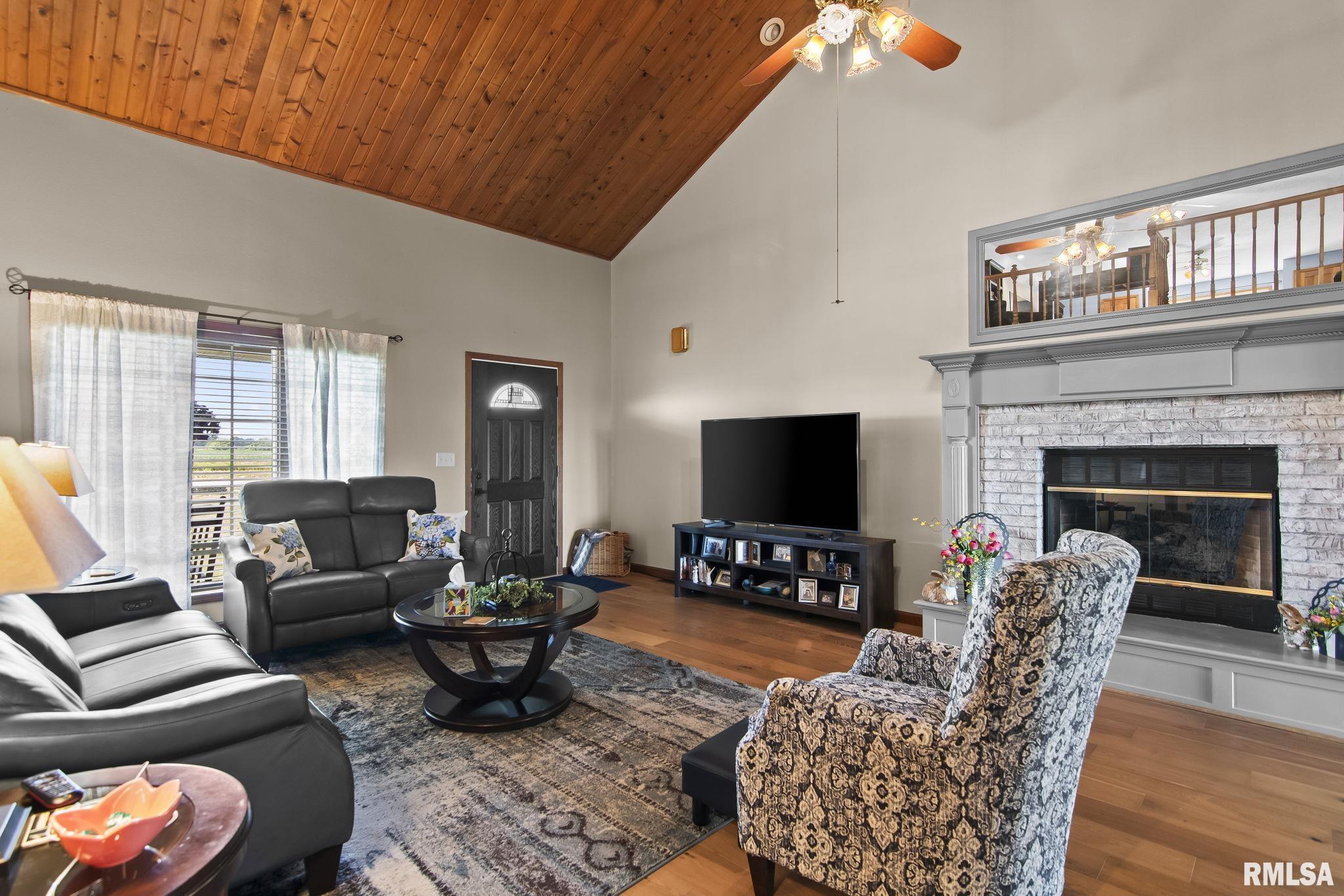 4489 Palmyra Road Palmyra, IL 62674 - Photo 7 of 52