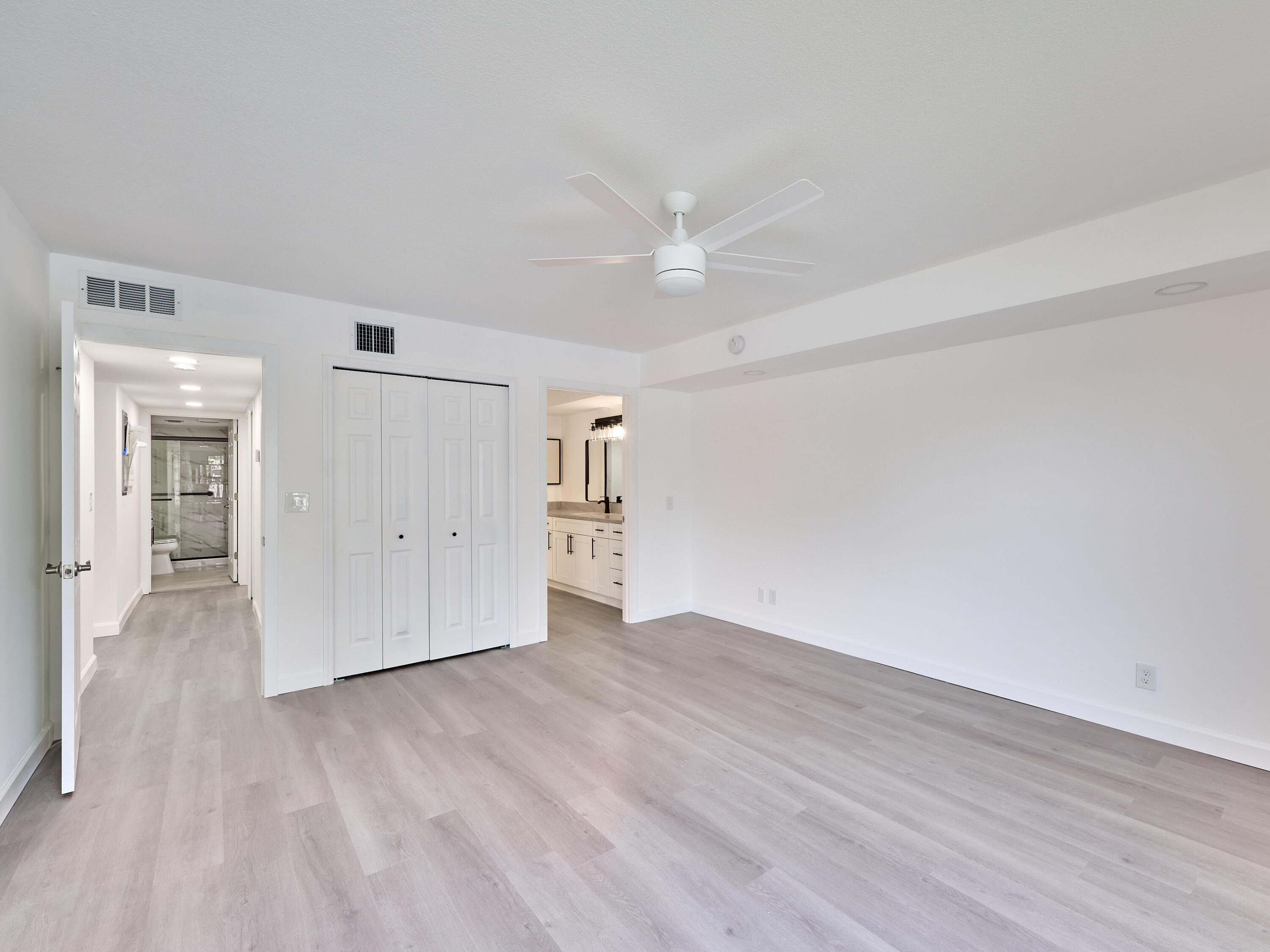 6193 Pointe Regal Circle, Unit 306 Delray Beach, FL 33484 - Photo 22 of 60 PRIMARY CLOSET