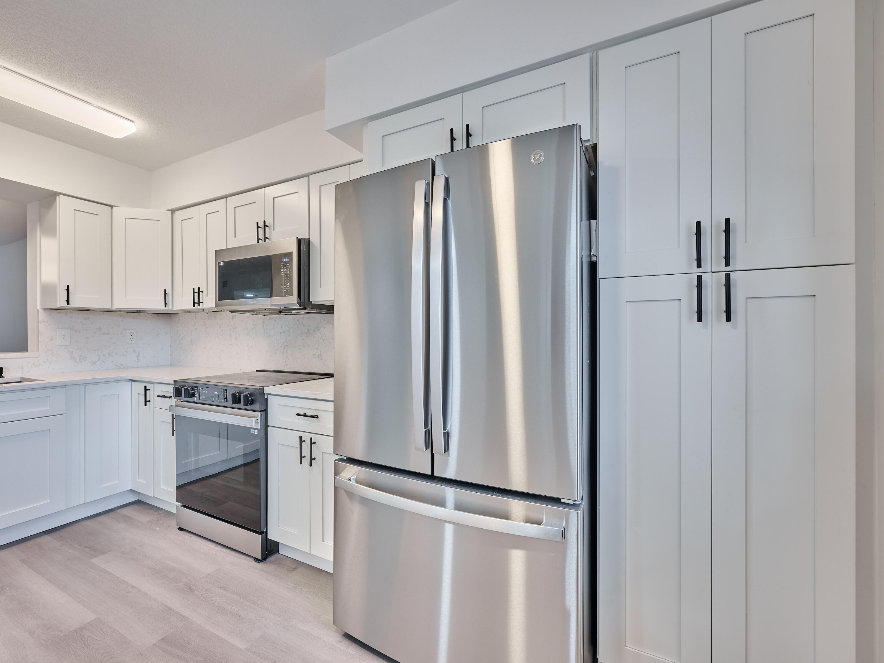 6193 Pointe Regal Circle, Unit 306 Delray Beach, FL 33484 - Photo 10 of 60 NEW APPLIANCES