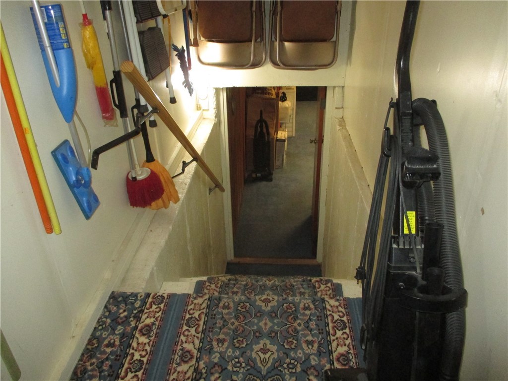 39 Barden Lane Warren, RI 02885 - Photo 29 of 31