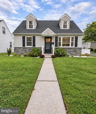$375,000 | 701 2nd Street, Delanco, NJ 08075