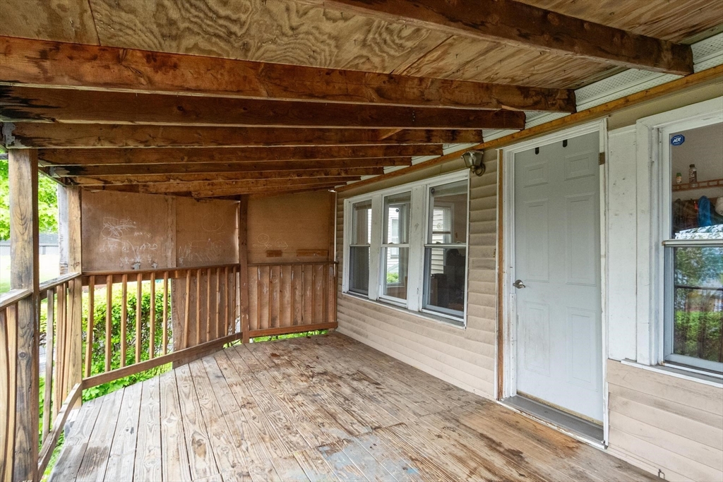 77 Mack Road Fitchburg, MA 01420 - Photo 6 of 34