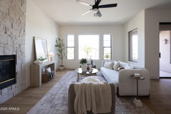 $364,900 | 3131 East Legacy Drive, Unit 2076, Phoenix, AZ 85042