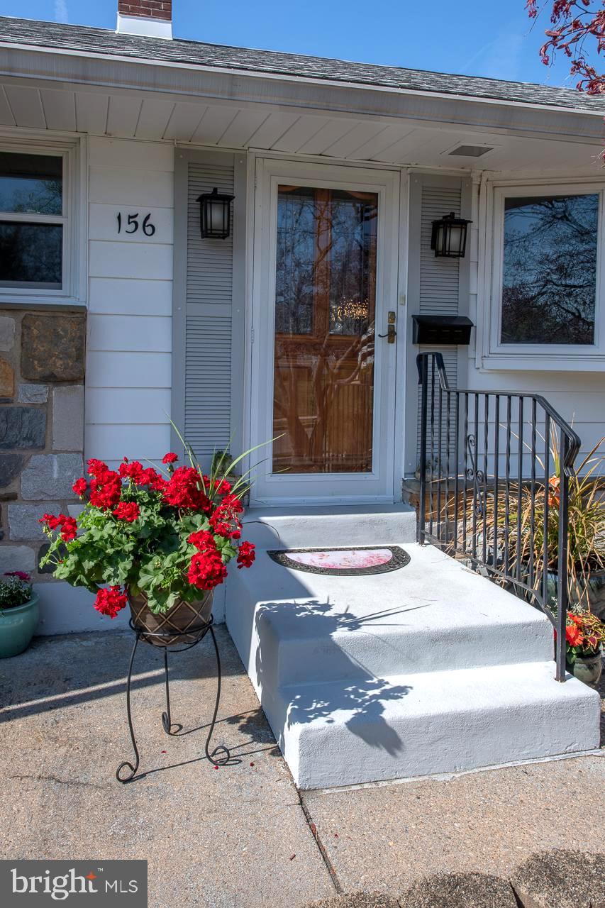 156 Richard Road Aston, PA 19014 - Photo 4 of 82