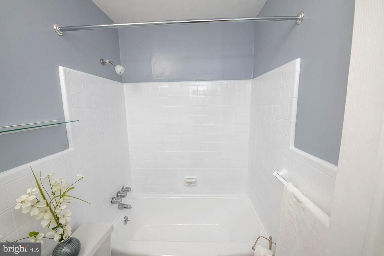 156 Richard Road Aston, PA 19014 - Photo 32 of 82