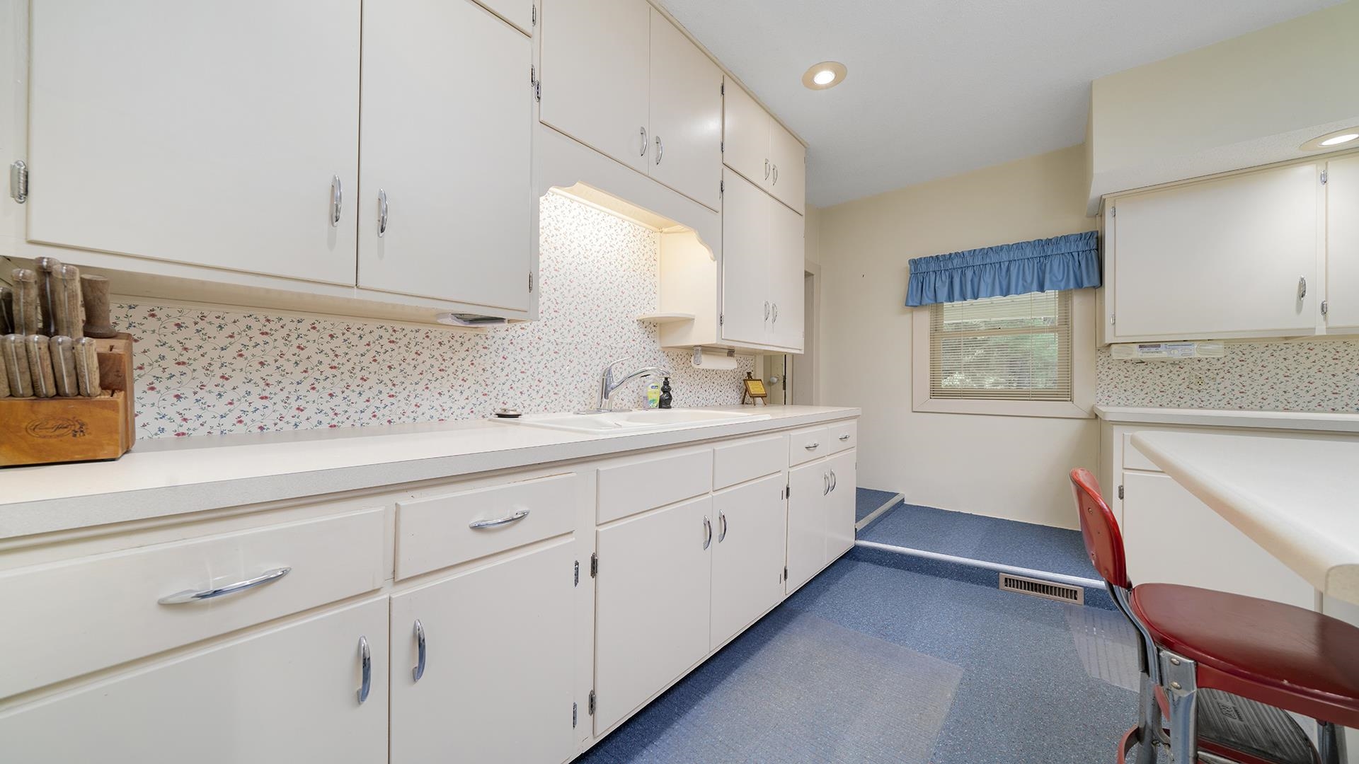 3910 Highway 64 Oregon, IL 61061 - Photo 17 of 53