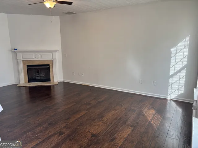 $1,995 | 3859 Shenfield Drive, Union City, GA 30291