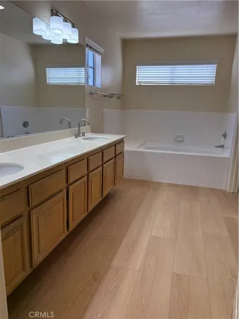 $5,650 | 7515 Melvin Avenue, Reseda, CA 91335
