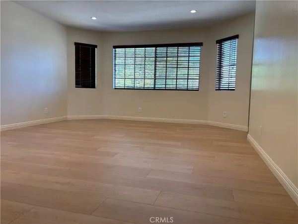 $5,650 | 7515 Melvin Avenue, Reseda, CA 91335