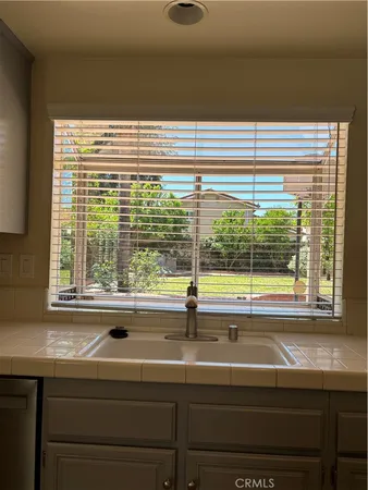 $5,650 | 7515 Melvin Avenue, Reseda, CA 91335