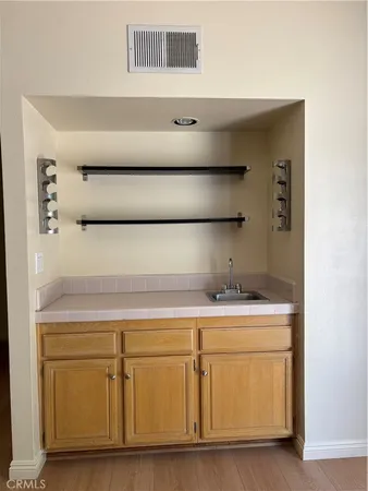 $5,650 | 7515 Melvin Avenue, Reseda, CA 91335