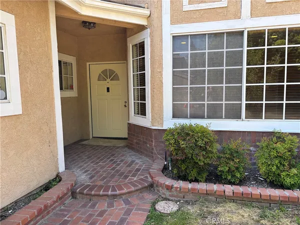 $5,650 | 7515 Melvin Avenue, Reseda, CA 91335
