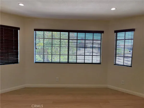 $5,650 | 7515 Melvin Avenue, Reseda, CA 91335