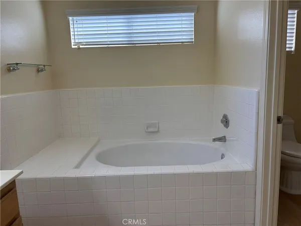 $5,650 | 7515 Melvin Avenue, Reseda, CA 91335