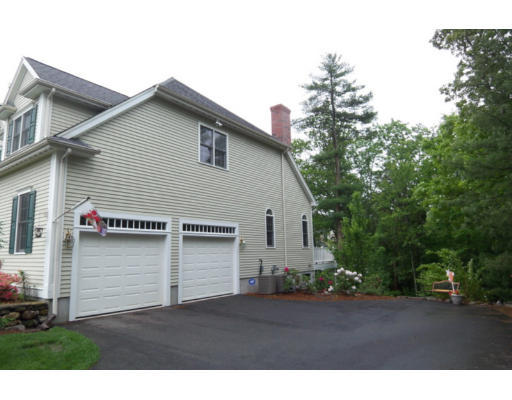 39 Acorn Road Easton, MA 02356 - Photo 2 of 21 Gallery Image 2