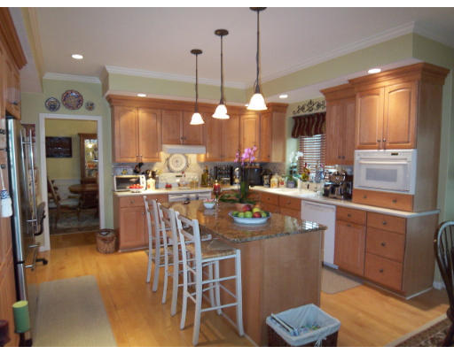 39 Acorn Road Easton, MA 02356 - Photo 7 of 21 Gallery Image 7