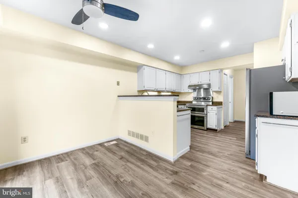 $3,500 | 8691 Manahan Drive, Ellicott City, MD 21043