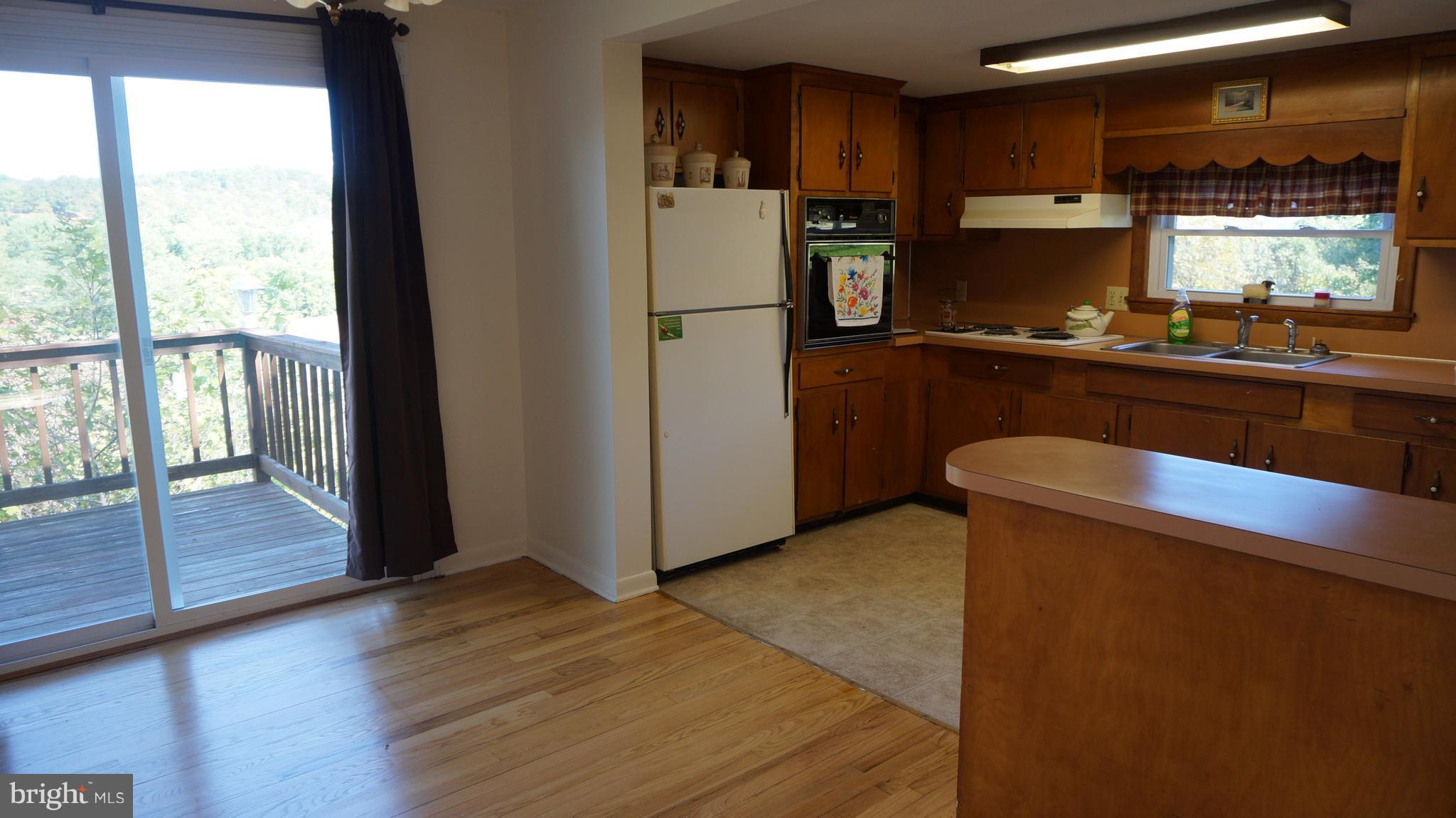 6318 Pious Ridge Road Berkeley Springs, WV 25411 - Photo 9 of 29 Kitchen