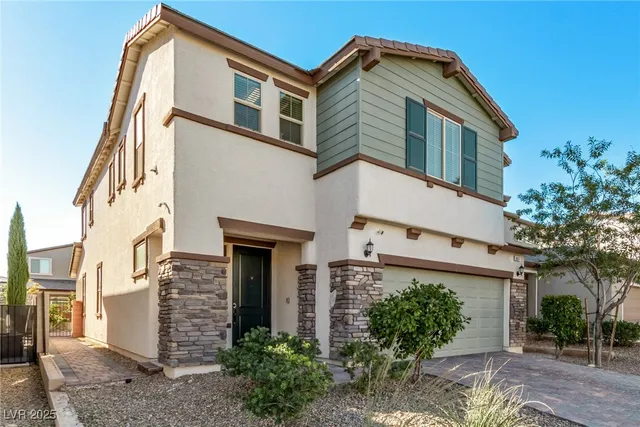 $2,900 | 8637 Sparrow Desert Avenue, Las Vegas, NV 89148