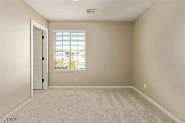 $2,900 | 8637 Sparrow Desert Avenue, Las Vegas, NV 89148